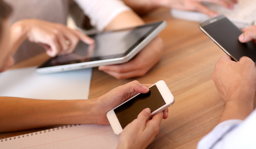 Manage OS updates on iOS and Android devices