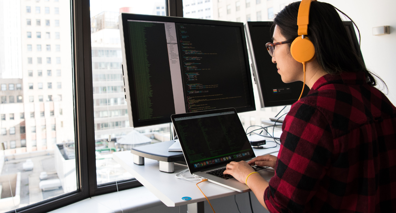 Performing remote operations using macOS live terminal