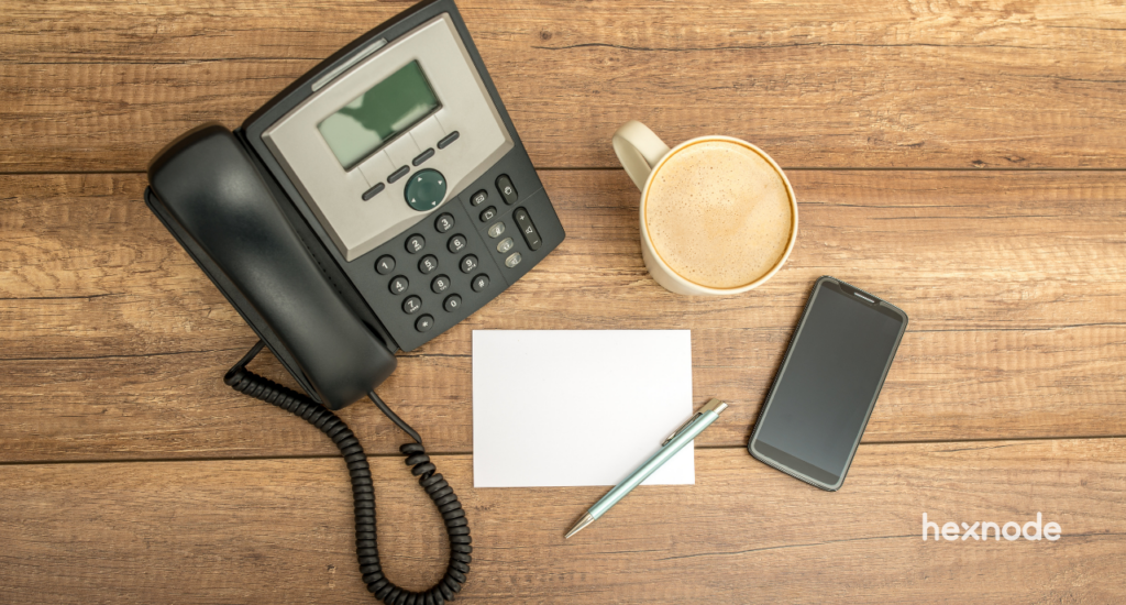 Softphones vs deskphones – Which one’s better for your enterprise and why?