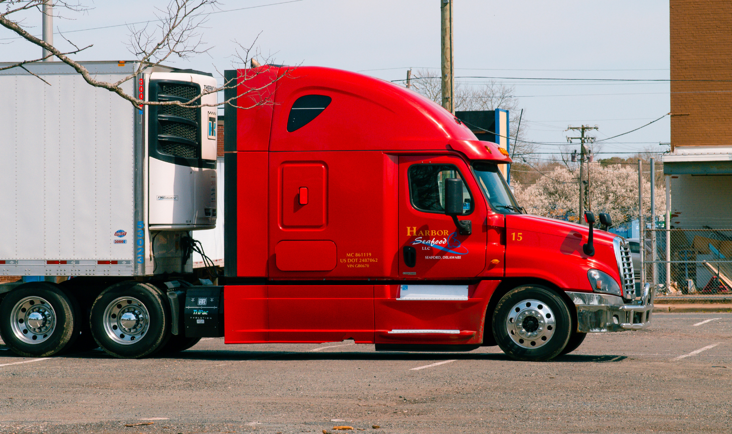 Truck for delivery services