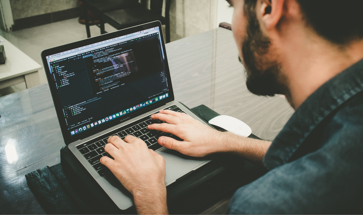 Configuring manifest file on a Mac