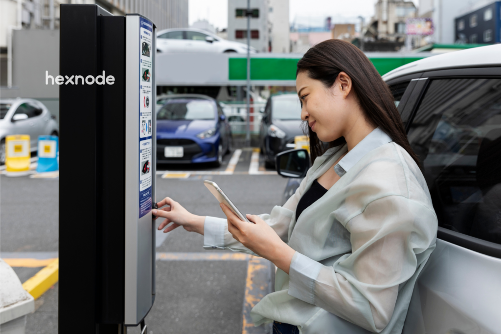 Image of a person using the device locked in kiosk mode for Automotive & Transportation