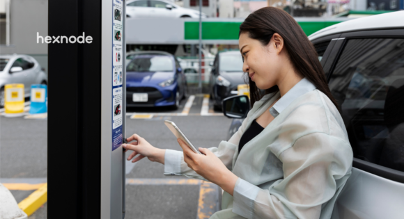 Image of a person using the device locked in kiosk mode for Automotive & Transportation