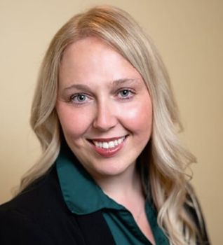 Dr. Stacy Thayer